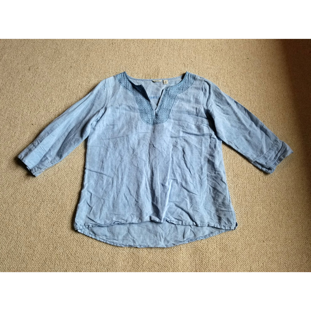 Womens Top-L.L. BEAN-blue linen embroidered hi-lo tunic beachy coastal 3/4 slv-M